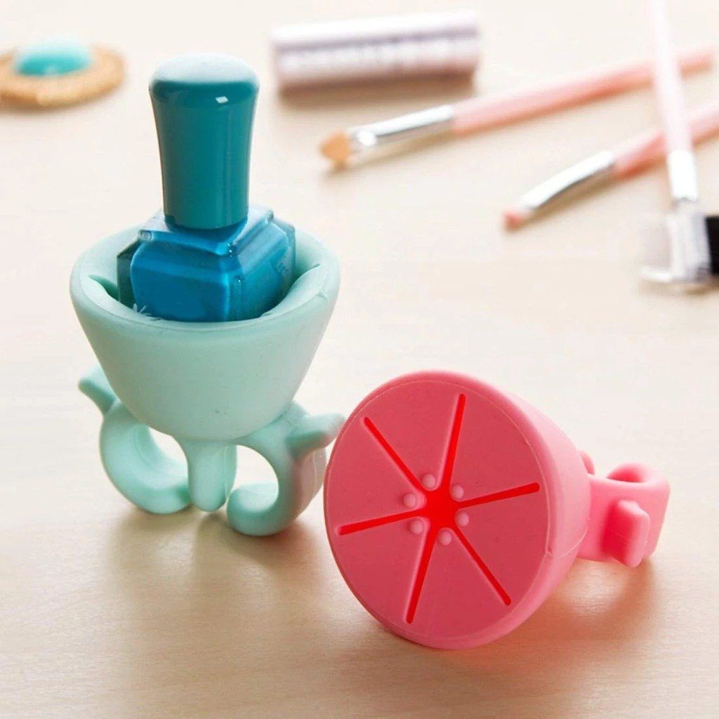 Nail polish holder ring with stand, detailed view Nail polish holder ring with stand, detailed view